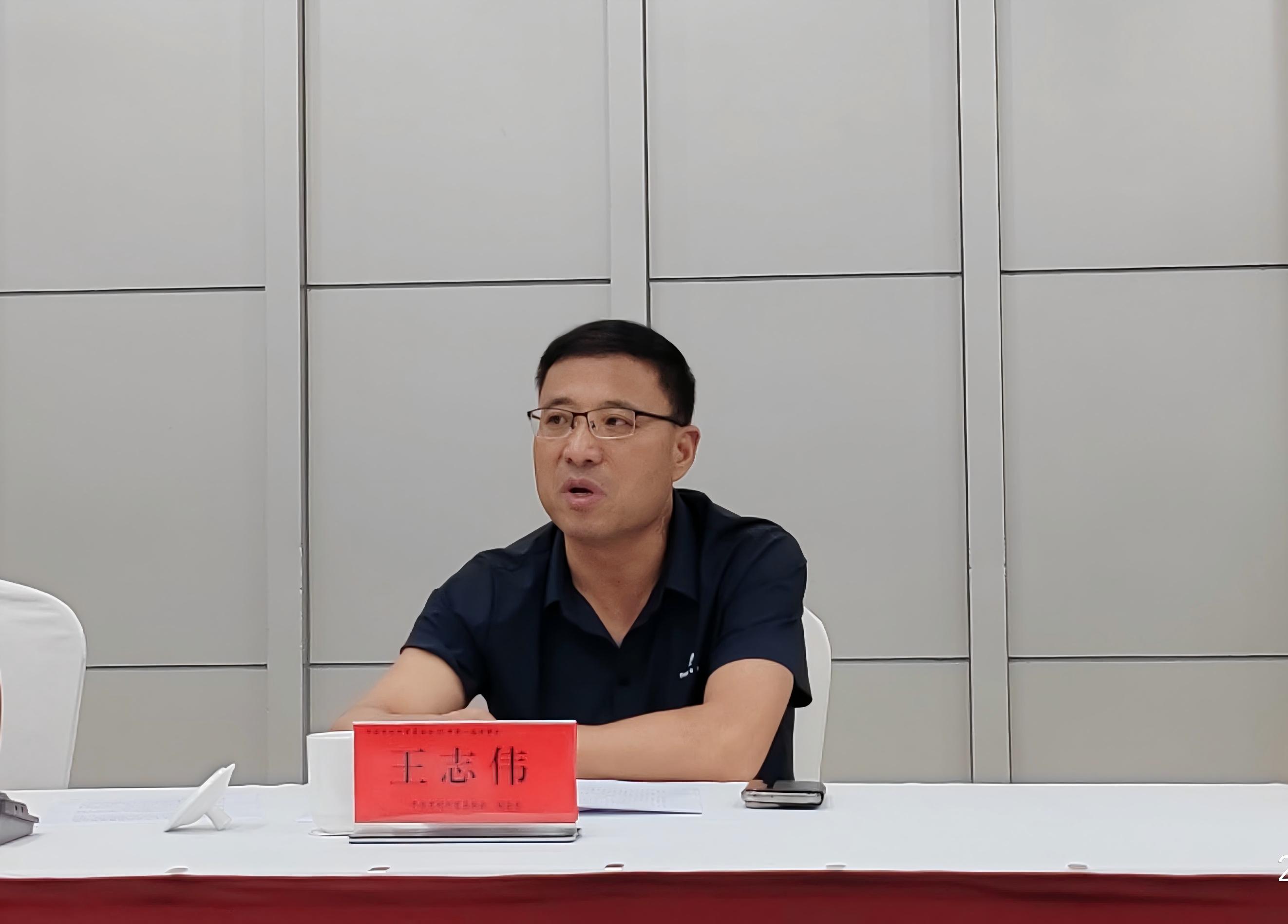 平?jīng)鍪袑?duì)外貿(mào)易協(xié)會(huì)黨支部開(kāi)展2025年8月主題黨日活動(dòng): 以學(xué)促行強(qiáng)擔(dān)當(dāng), 聚力賦能外貿(mào)高質(zhì)量發(fā)展